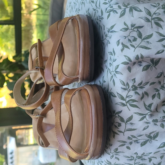 Dansko sandals size 42 - Picture 8 of 10